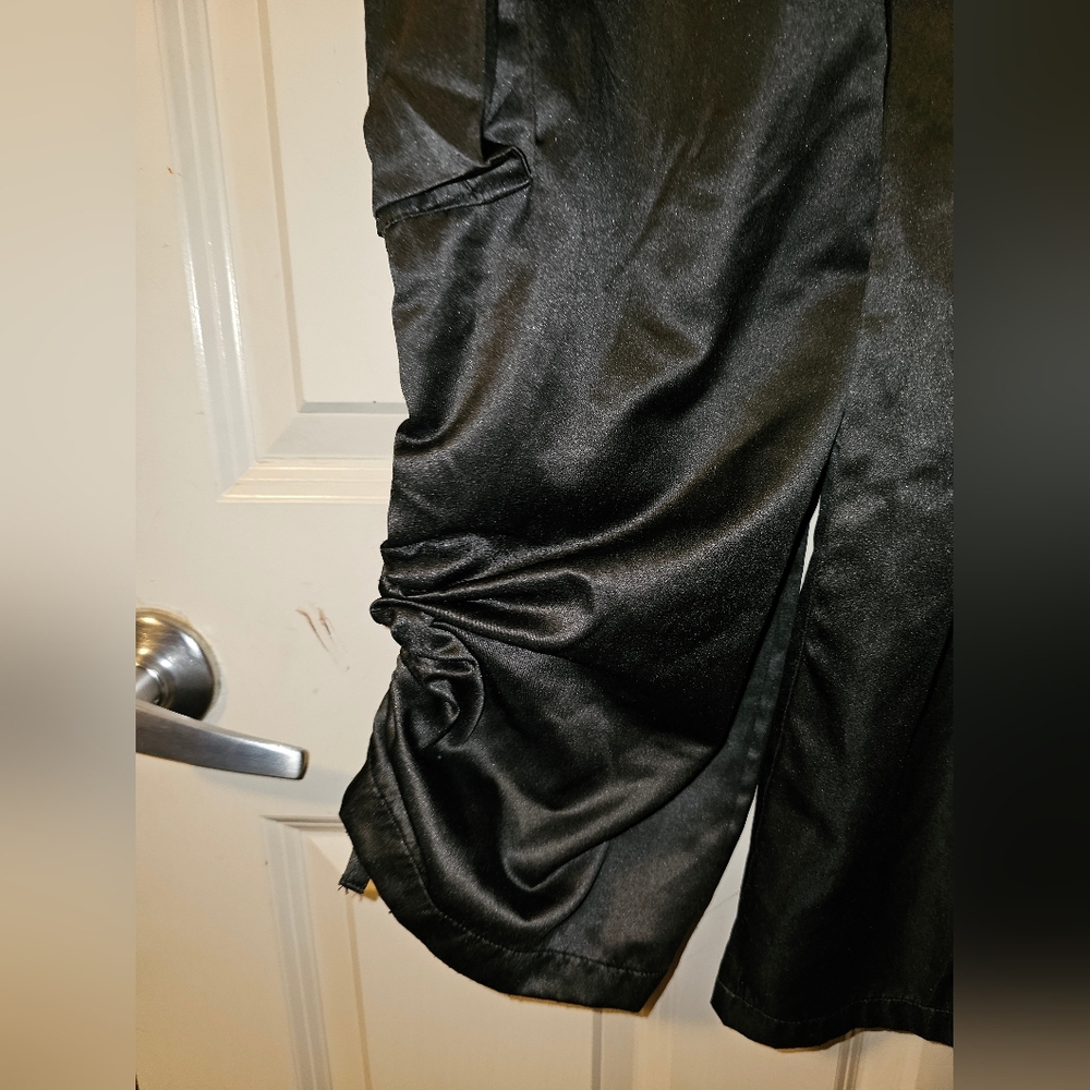 Black Cargo Pants - Picture 8 of 15